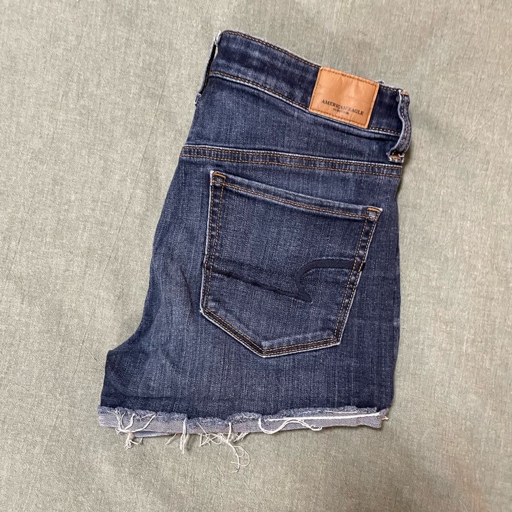 American eagle high rise shorts